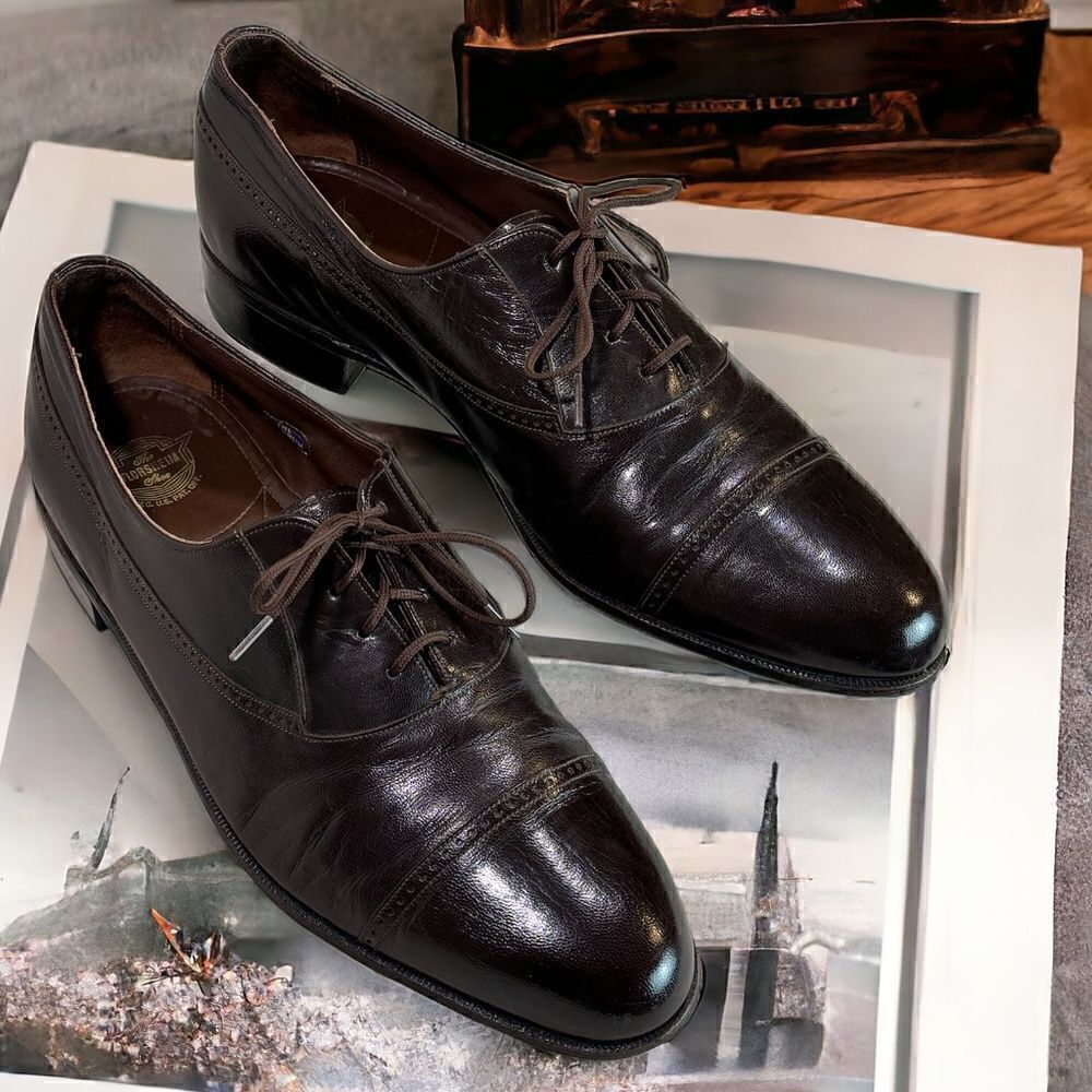 Vintage Florsheim Cap Toe Oxfords Mens Size 10D